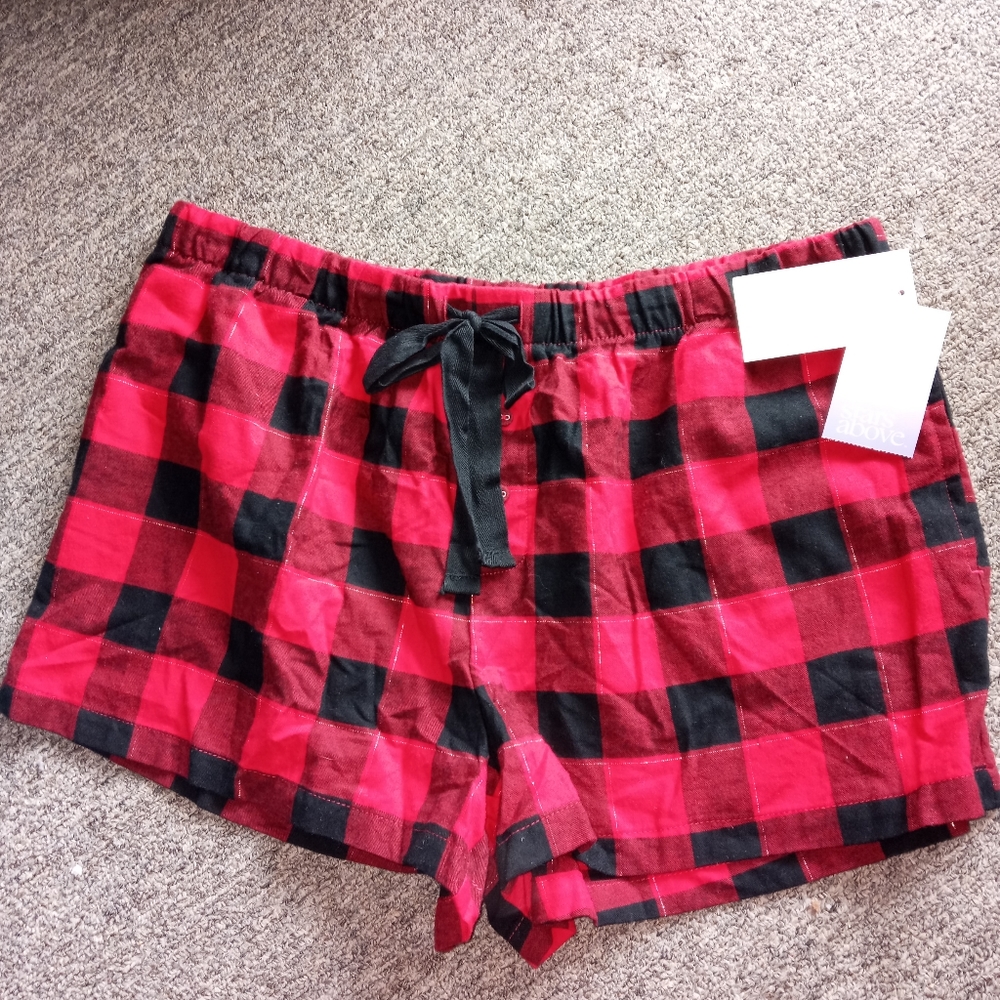 Stars above flannel plaid pajama shorts size large gold metallic accents